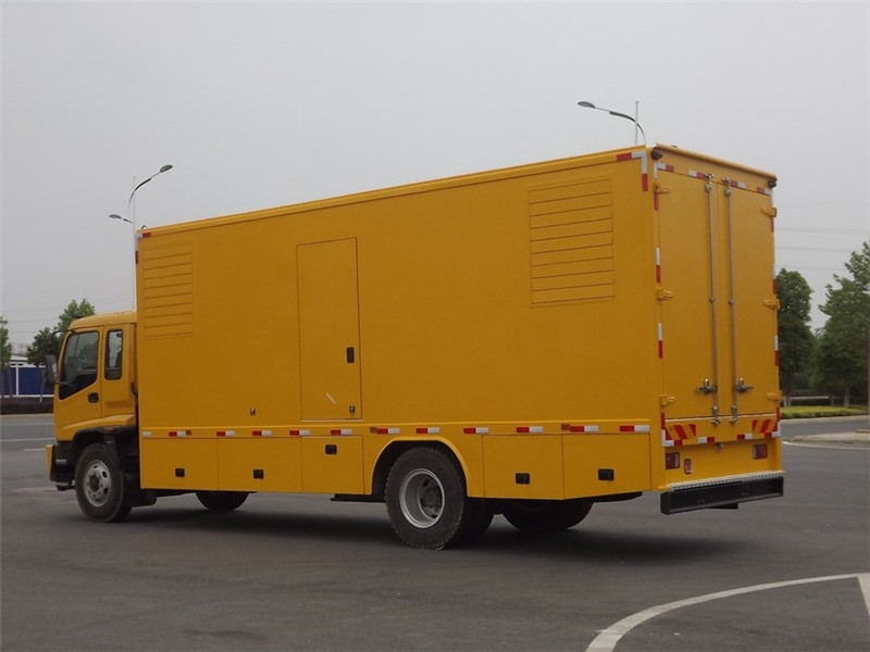 盐亭出租发电机-柴油发电机组电压低报警怎么办？