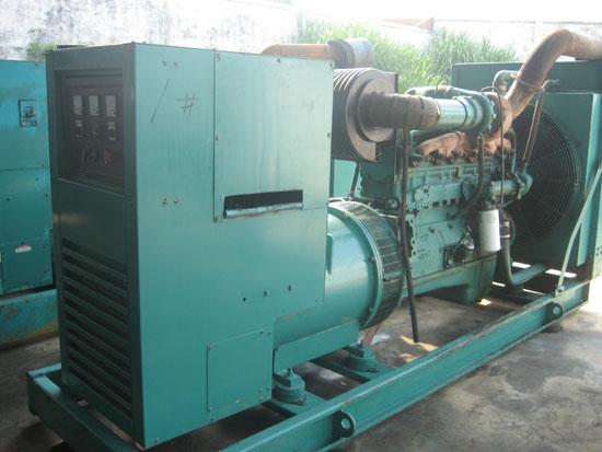 盐亭租赁发电机-康明斯发电机组工作频率低原因