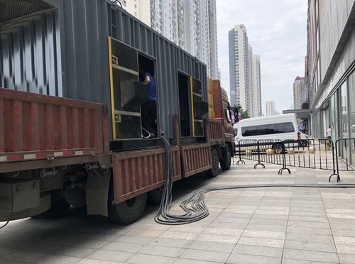 盐亭柴油发电机空气滤清器在不同季节的更换周期是否有差异？