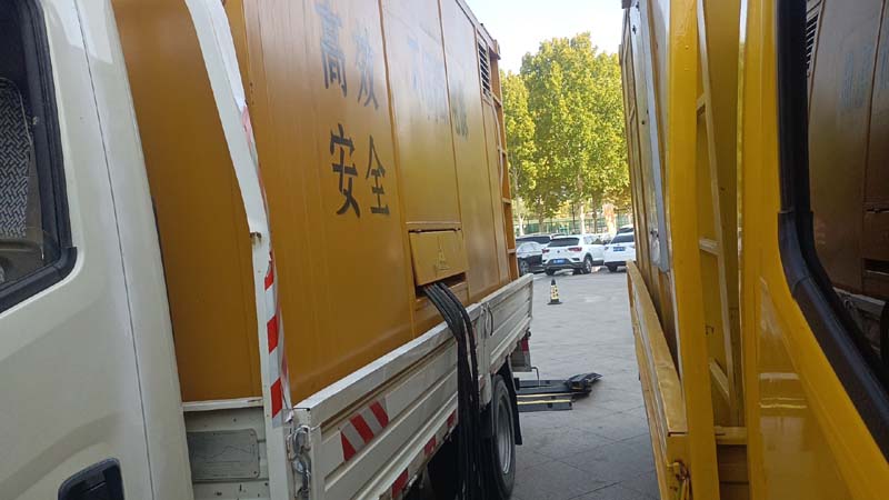 盐亭如何判断柴油发电机组和UPS电源的切换时间是否符合要求？